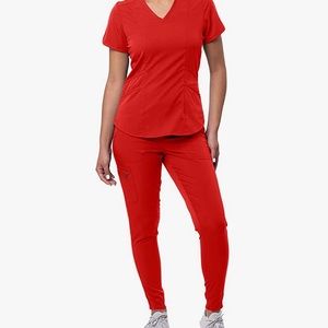 Adar scrub set. Size small in red. Purchased from Amazon. Too small for me.
